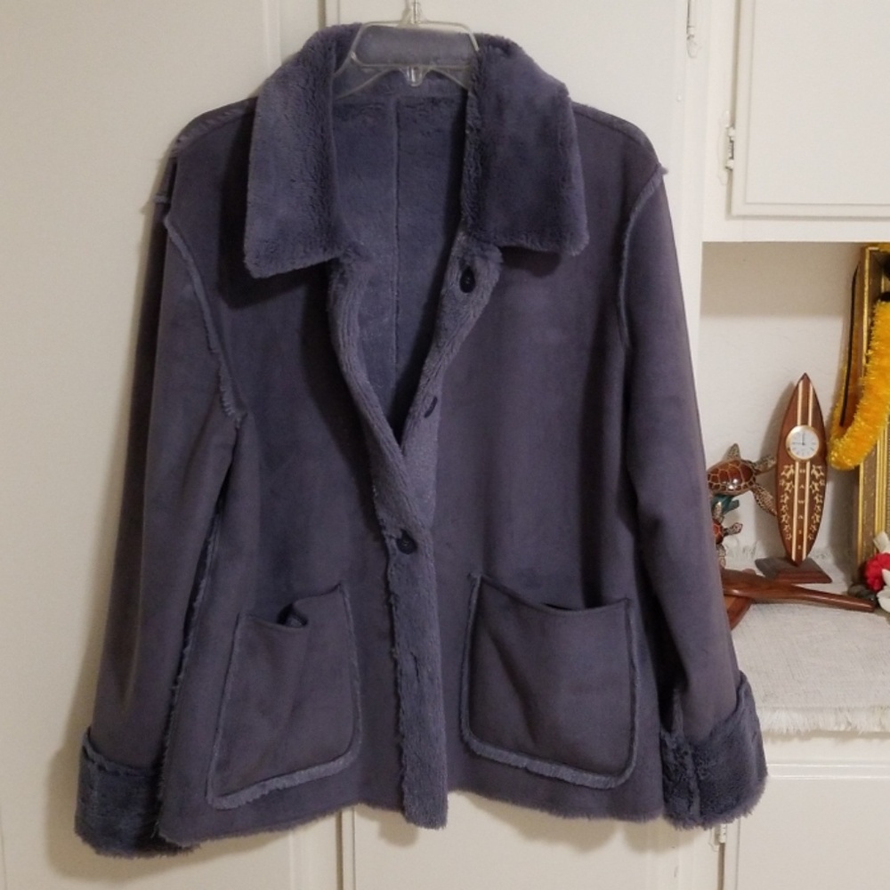Jacket - Picture 3 of 4